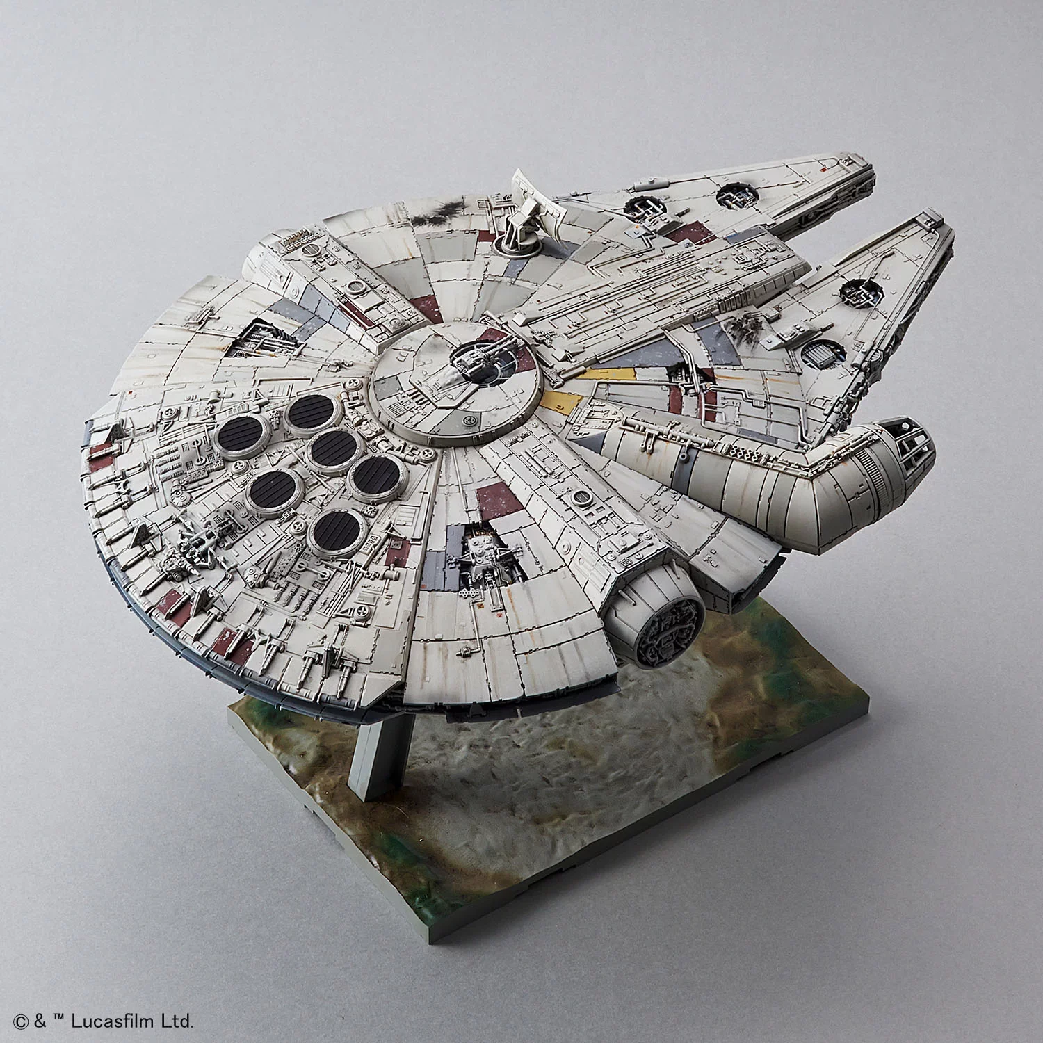 Bandai Millennium Falcon - Image 3