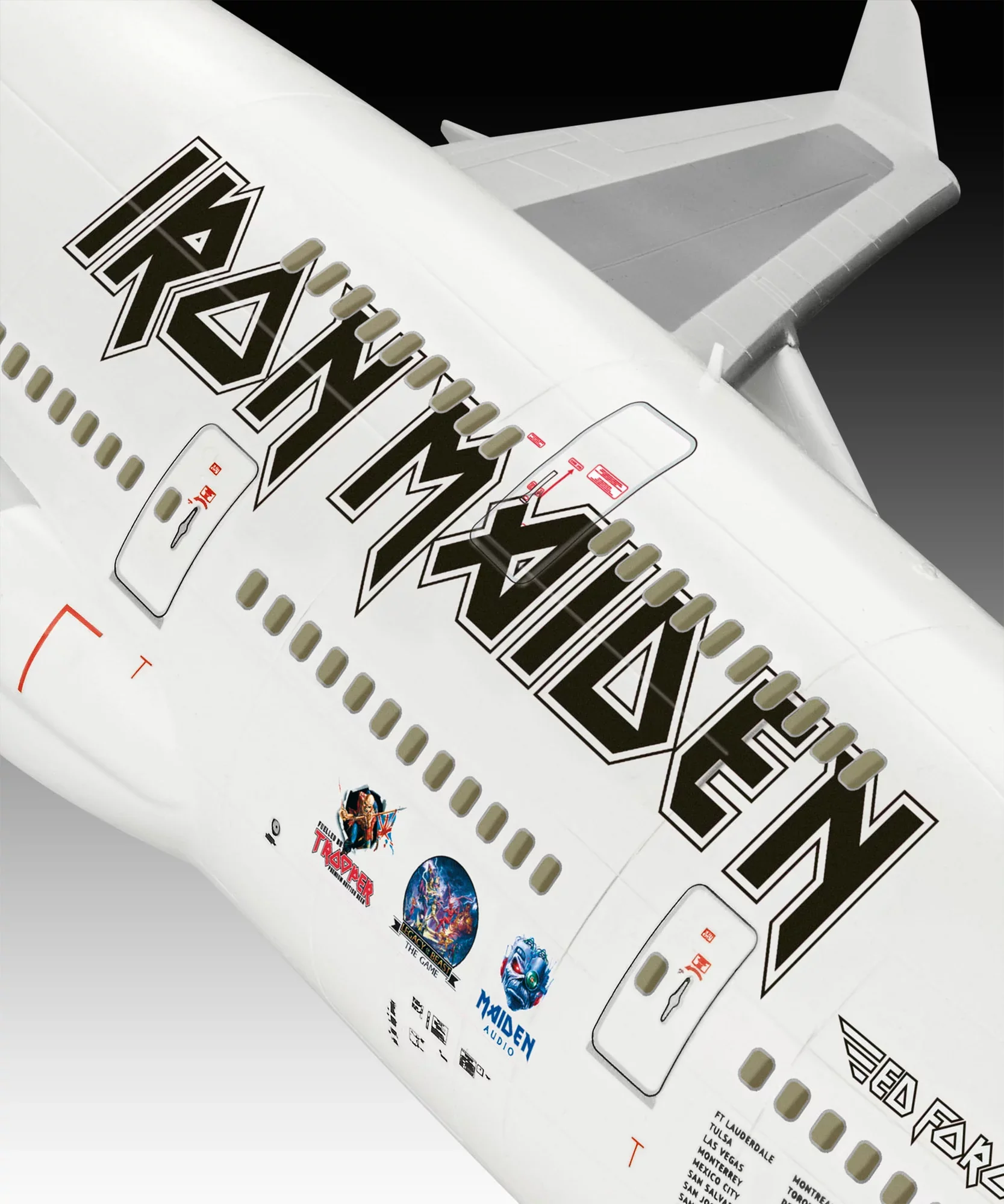 Boeing 747-400 Iron Maiden "Ed Force One" - Image 8
