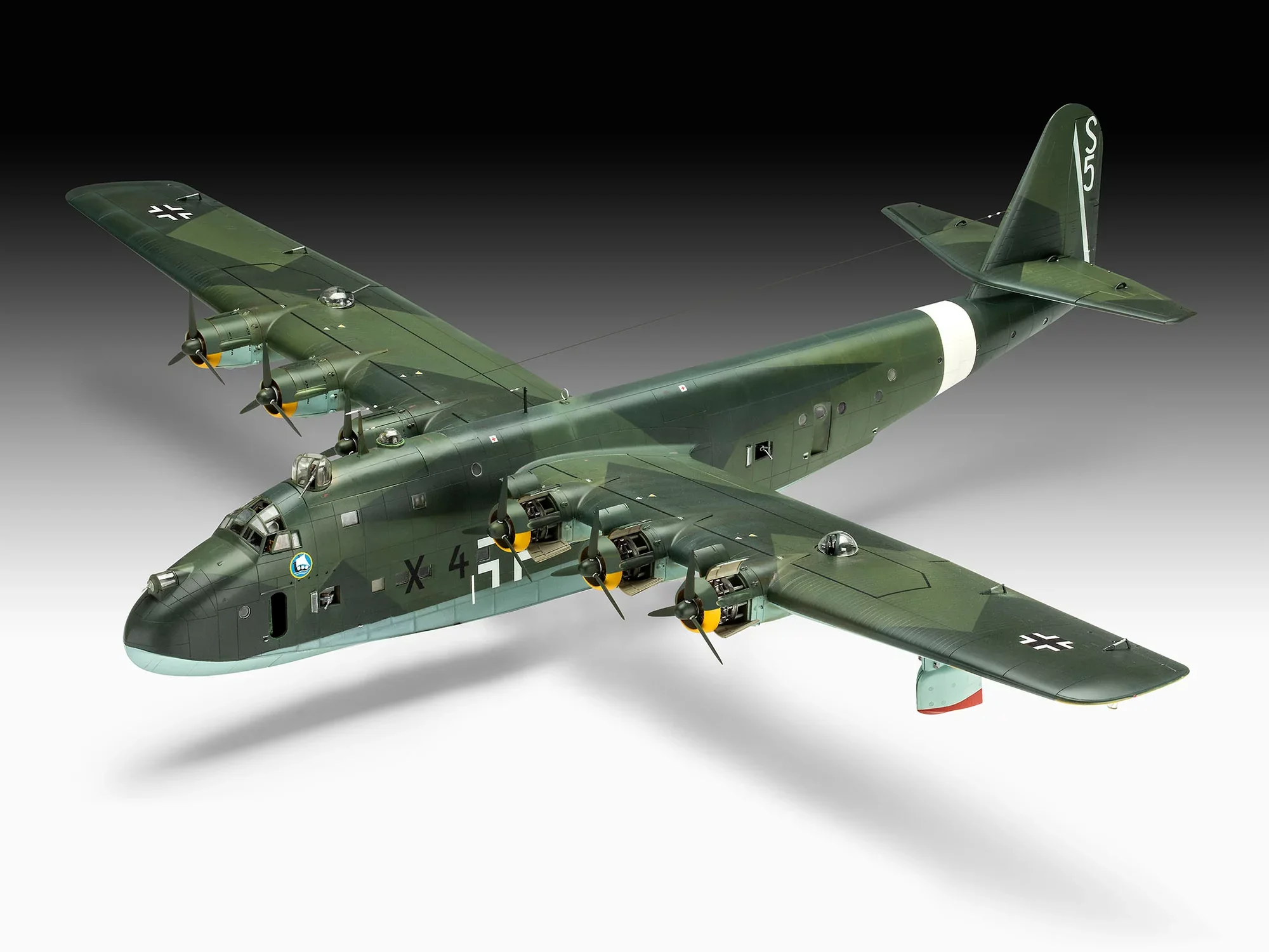 Blohm & Voss BV222 - Image 9