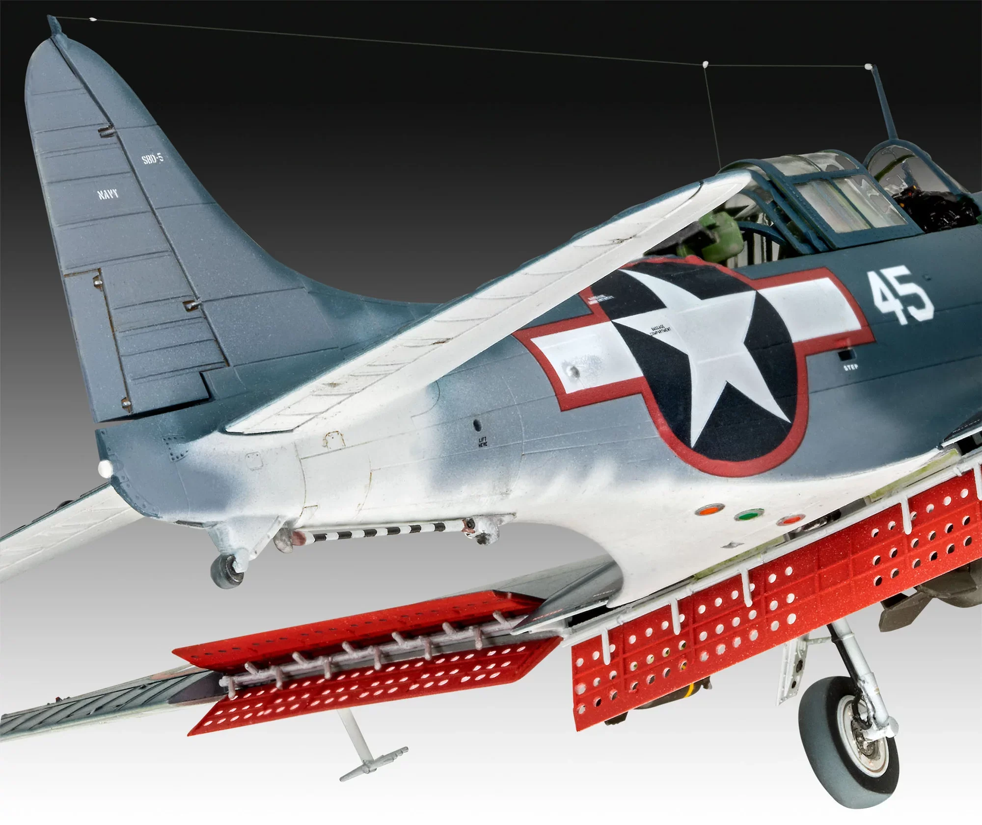SBD-5 Dauntless - Image 5