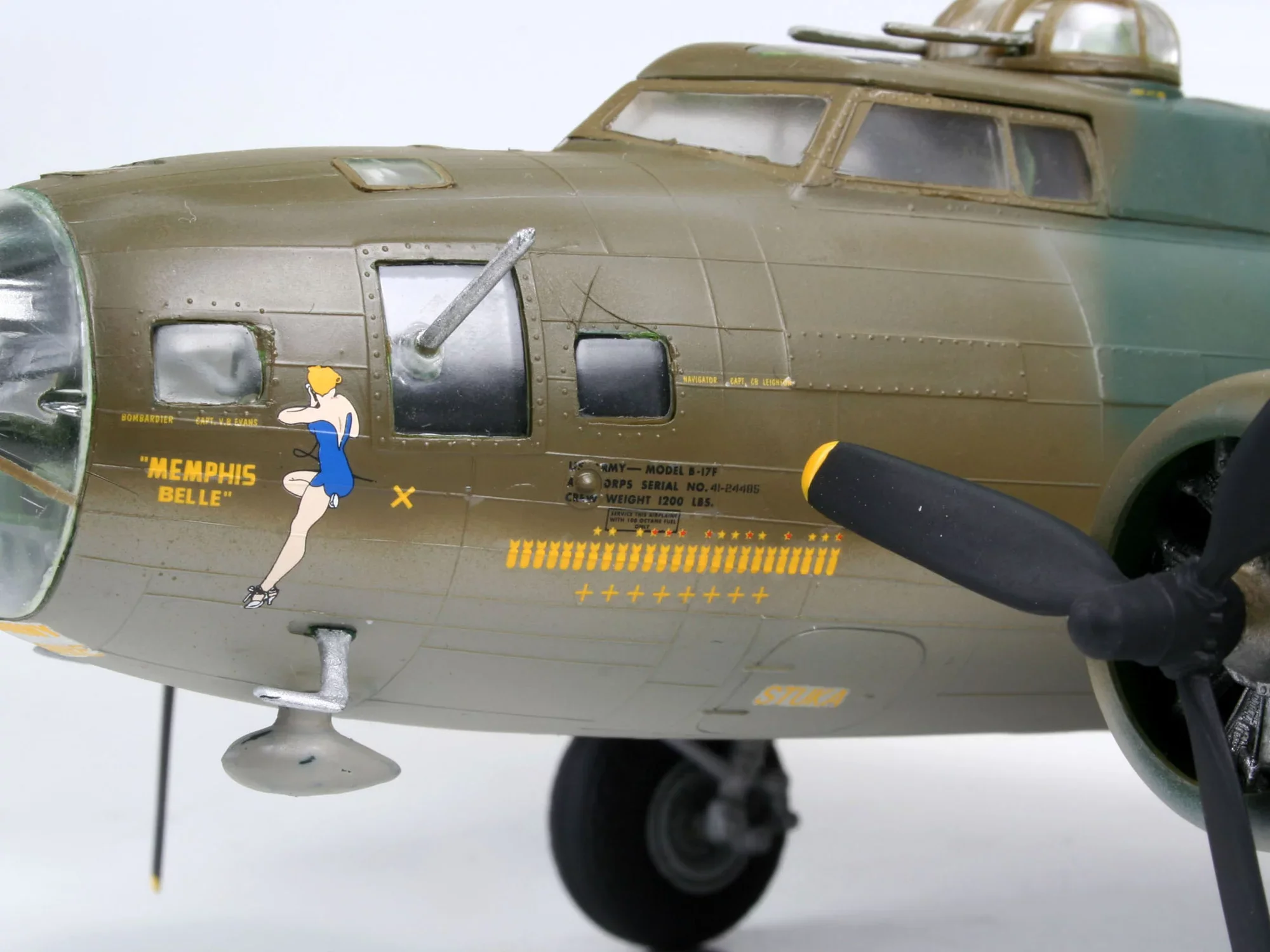 B-17F Memphis Bell - Image 4