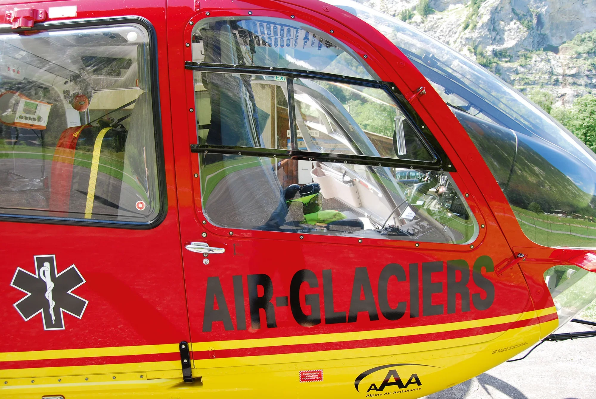 Airbus Helicopters EC135 "Air-Glaciers" - Image 3