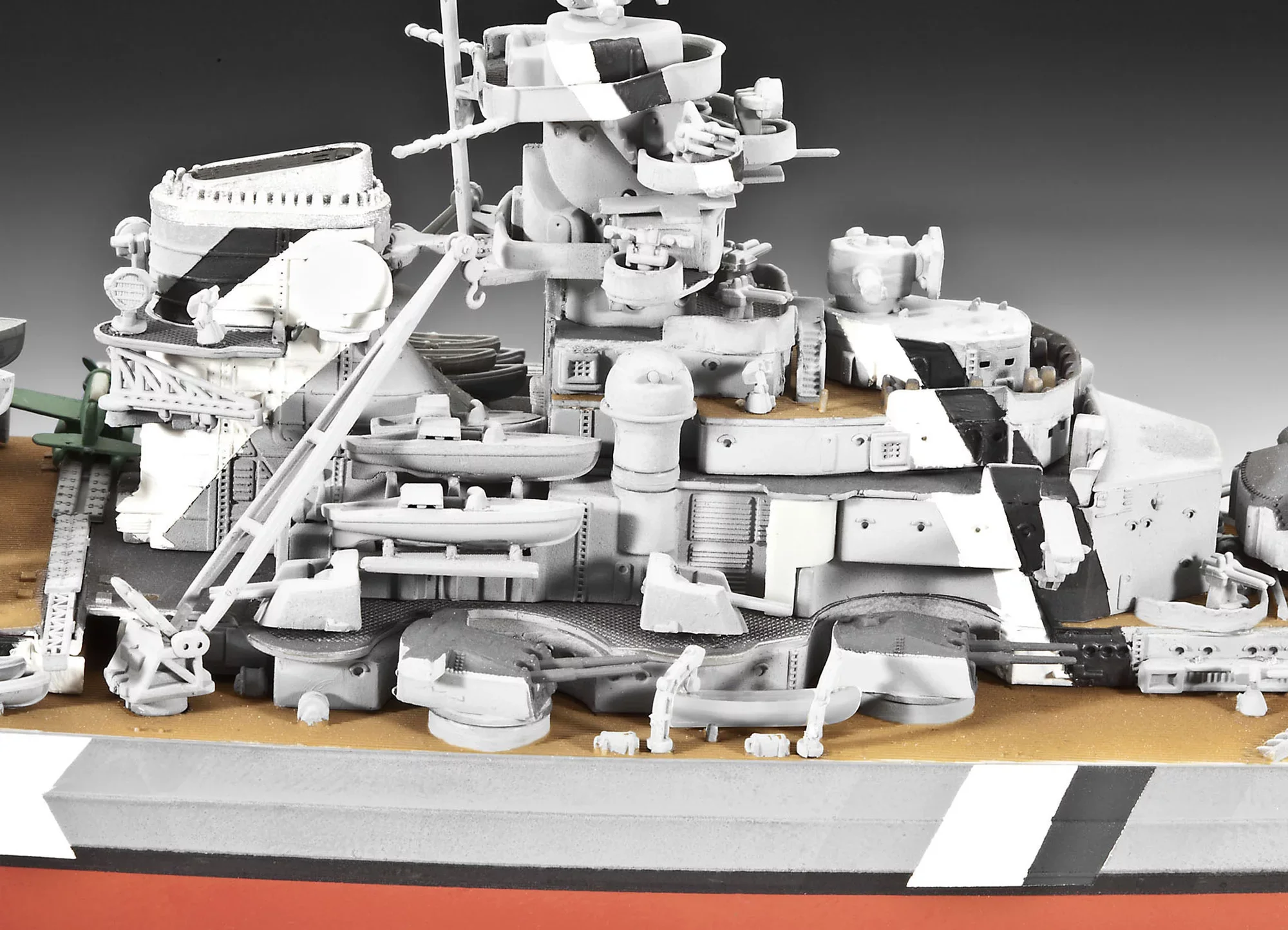 Battleship Bismarck - Image 5