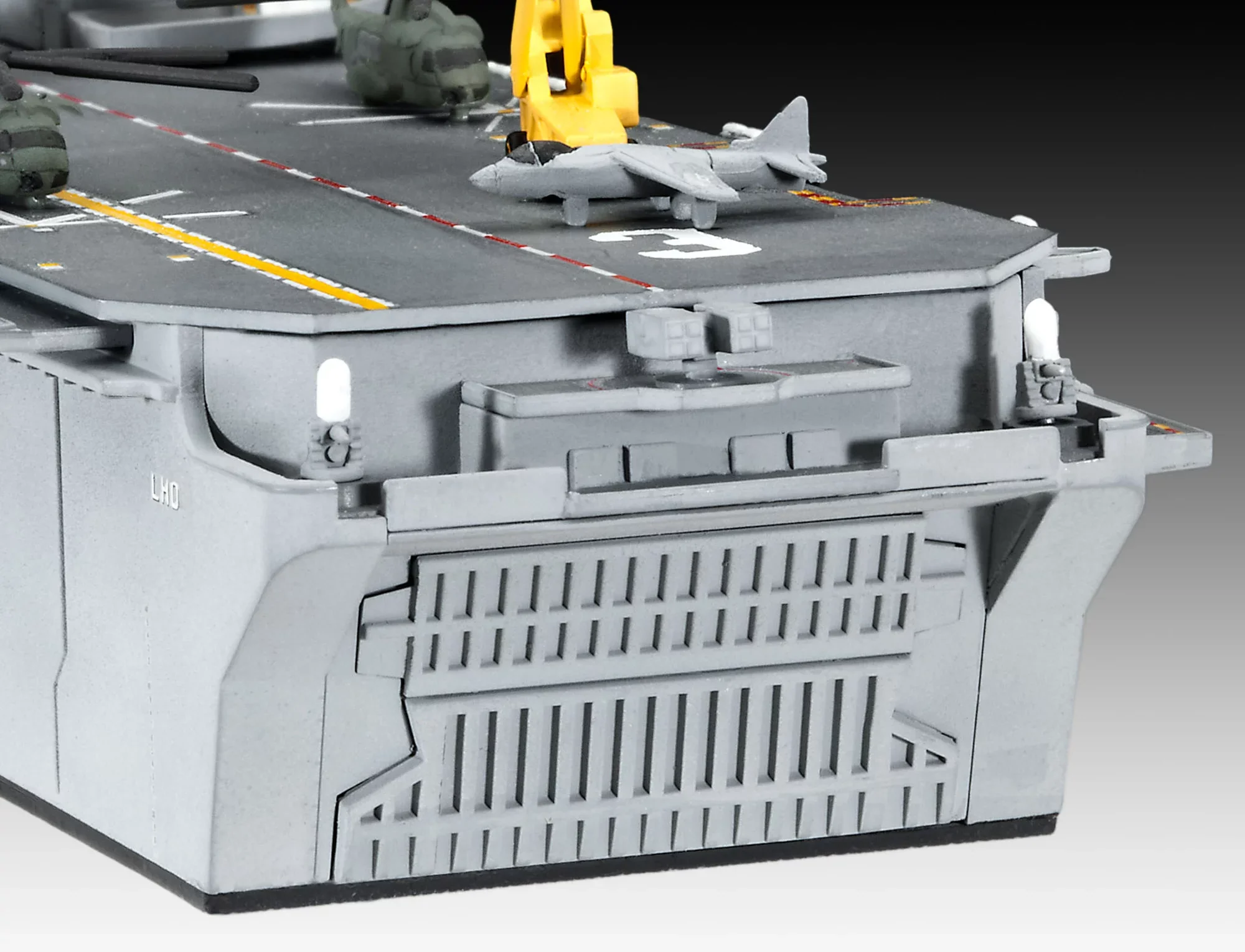 US Navy Assault Carrier WASP Class - Image 3
