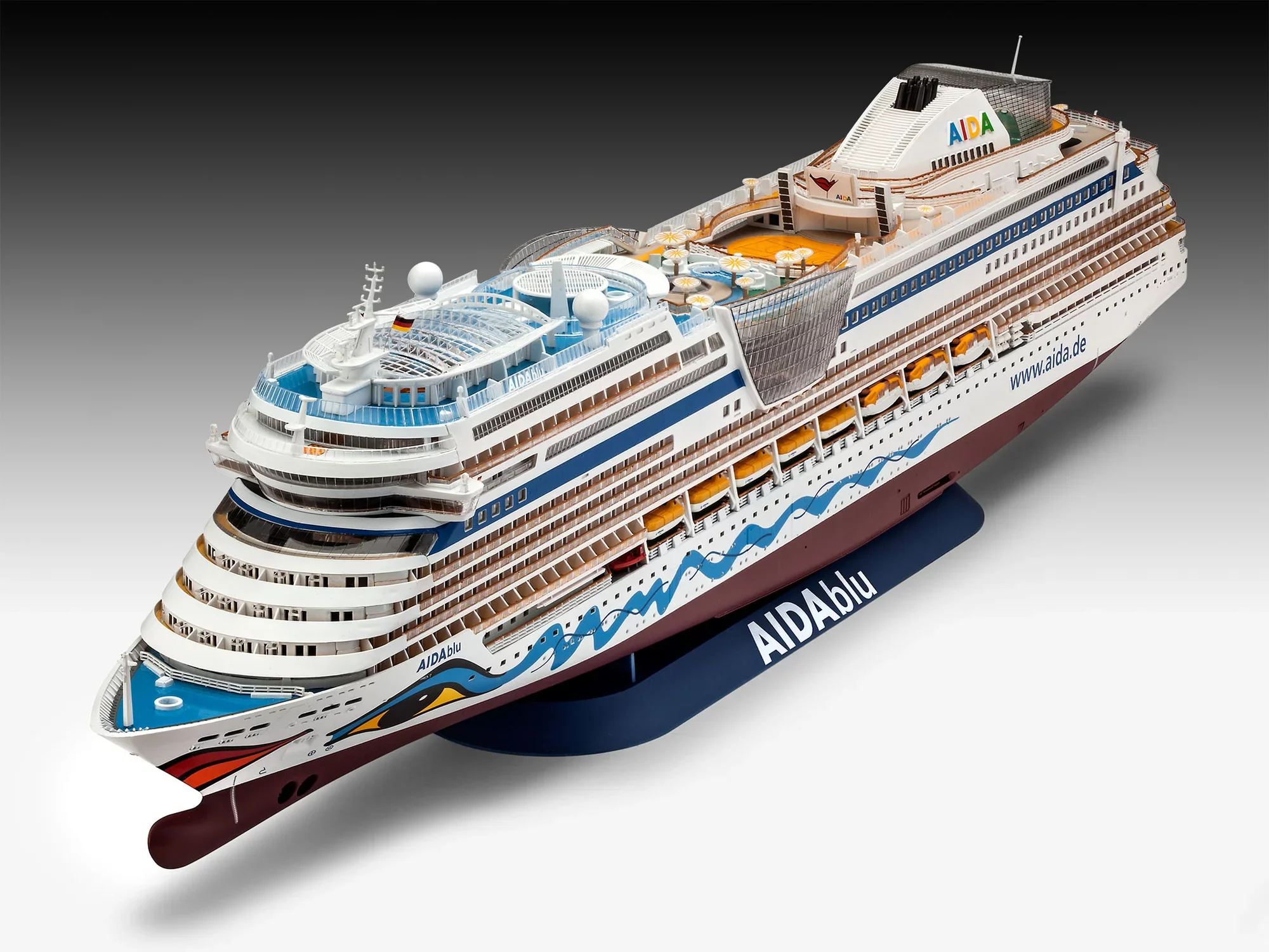 Cruise Ship AIDA (AIDAblu, sol, mar or stella) - Image 13