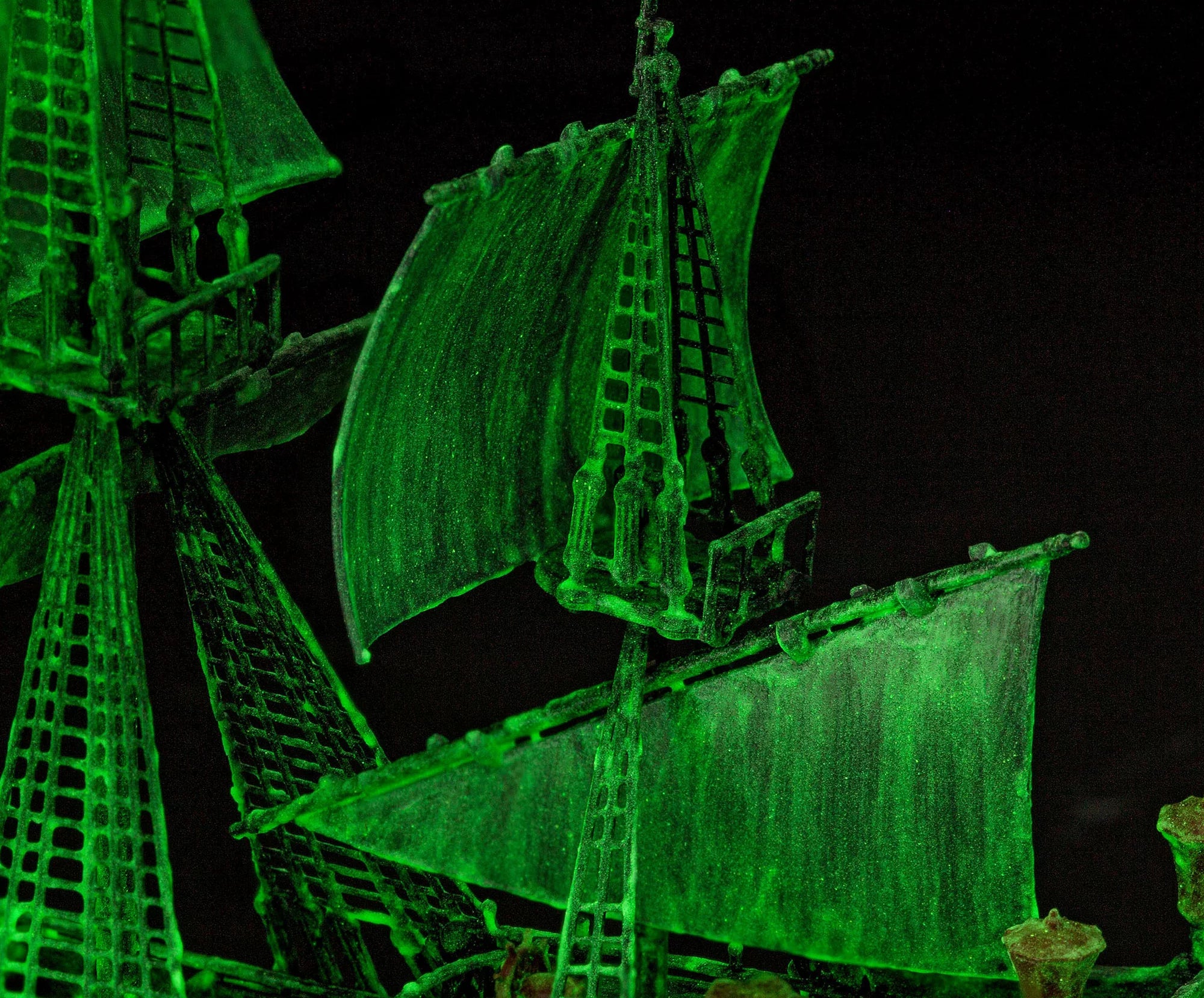 Ghost Ship (easy-click) with "Night Color" - Image 6