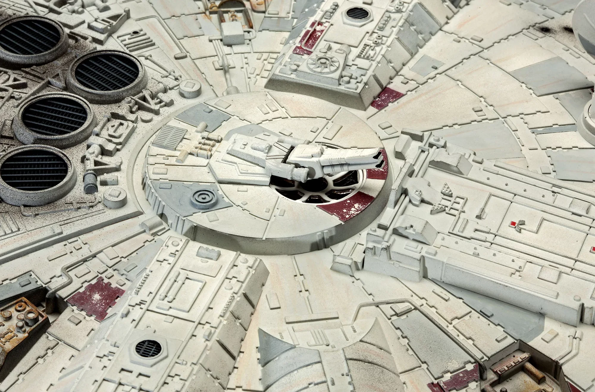 Millennium Falcon - Image 5