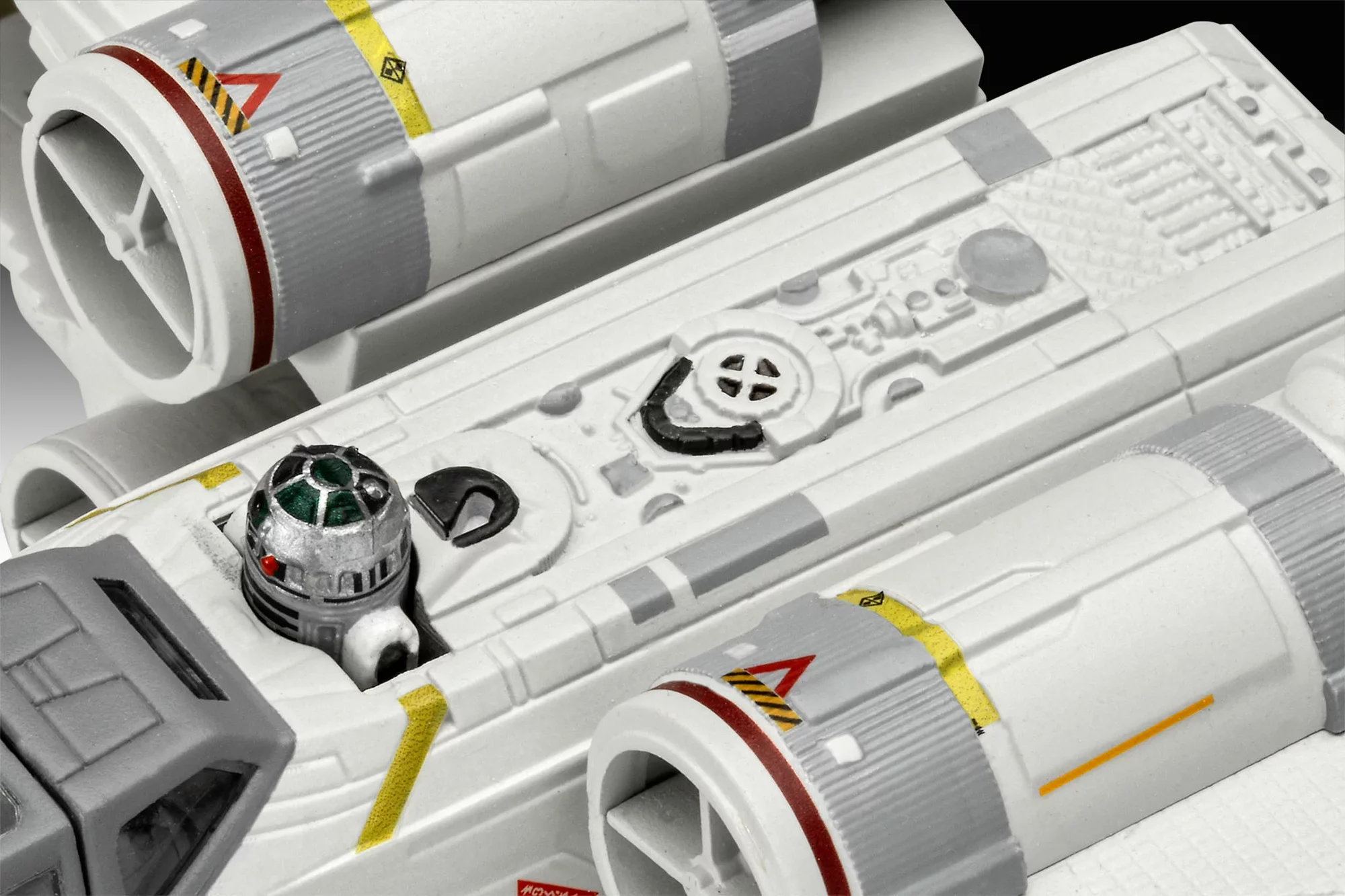 Carson Teva's X-Wing Fighter: The Mandalorian - Image 4