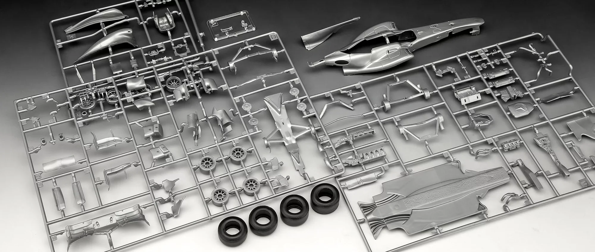 Vodafone McLaren Mercedes MP4-25 "L. Hamilton" - Image 8