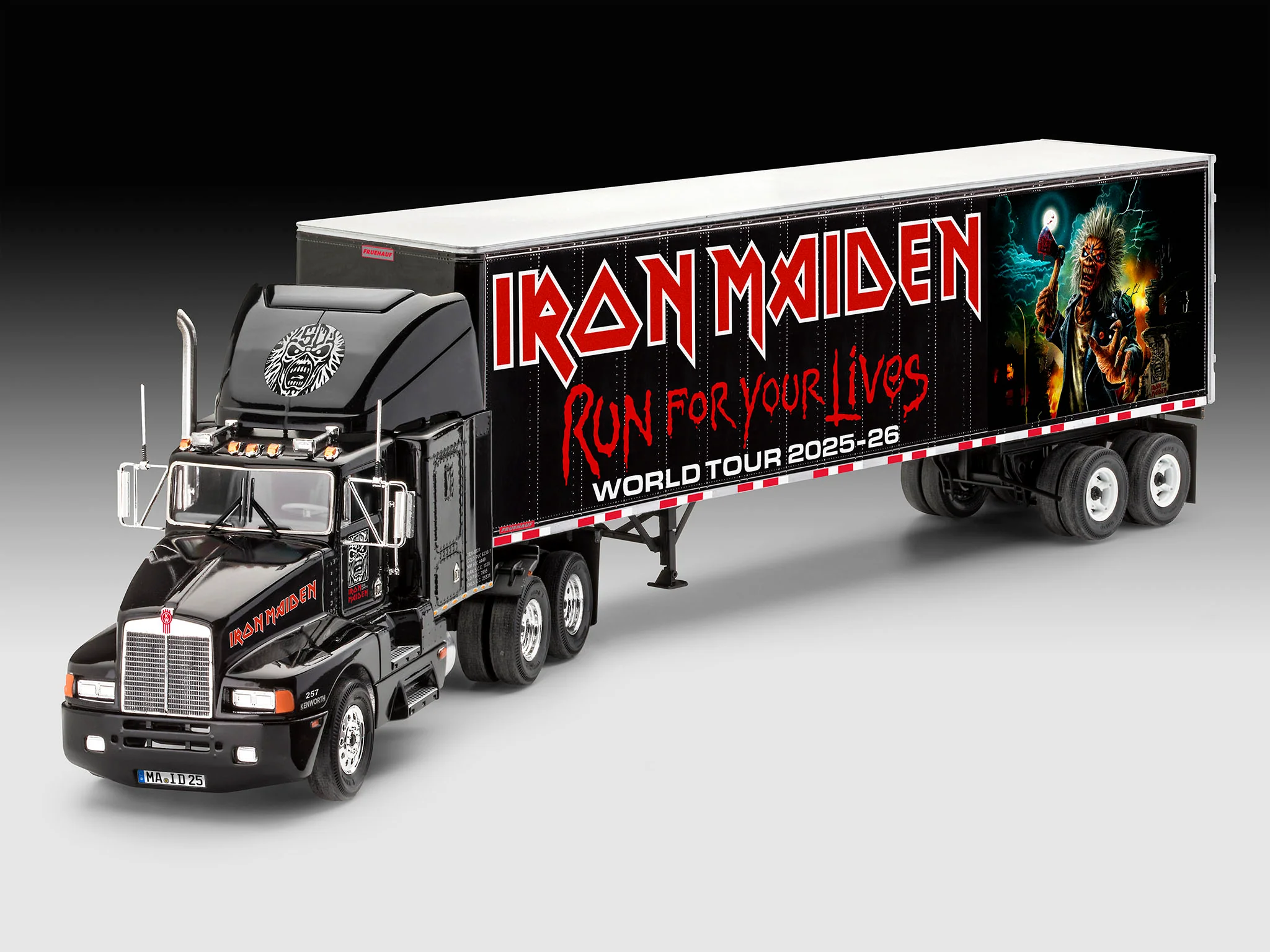 Tour Truck "Iron Maiden" - Image 11