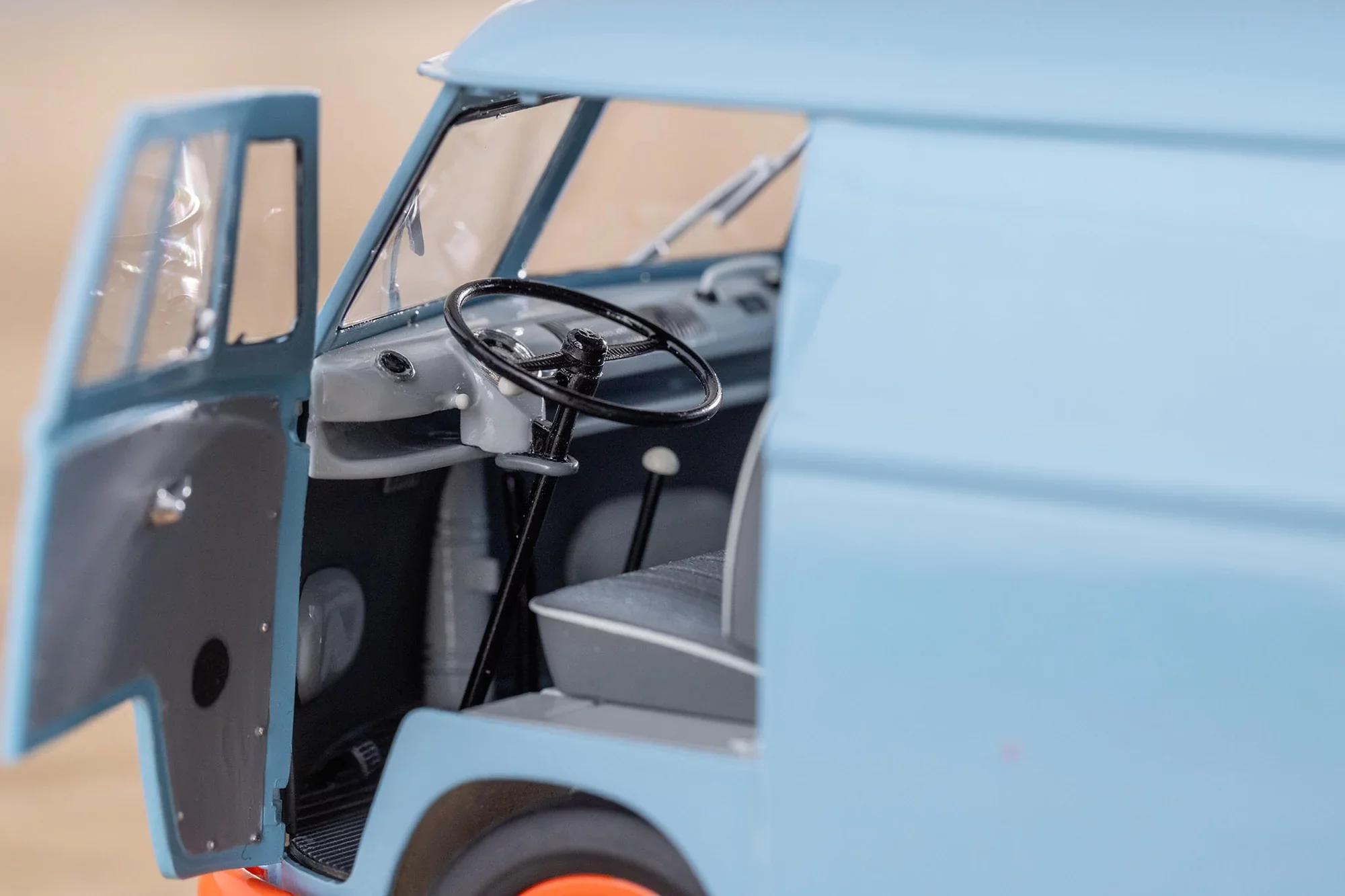 Model Set VW T1 panel van (Gulf Decoration) - Image 15